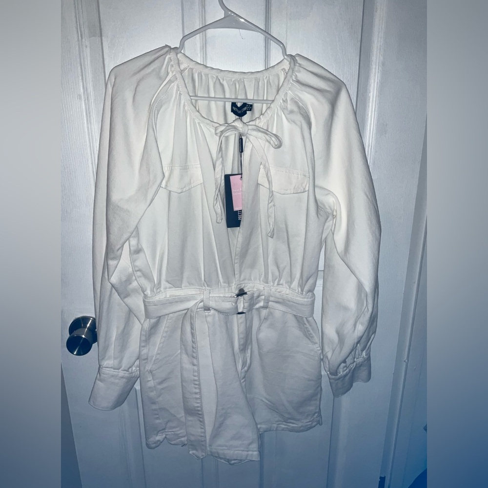 Pretty Little Thing Cream Tie Front Ballon Sleeved Denim Rmoper